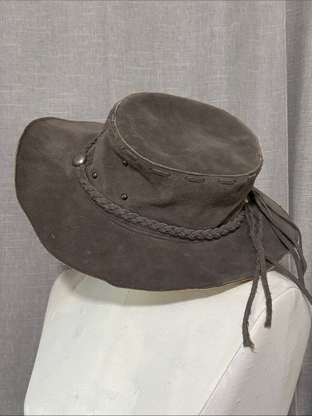 Vintage Handmade Genuine Leather Hat-Made in Mexico-Gray Suede-Wmns Sz M-EUC - Picture 13 of 16